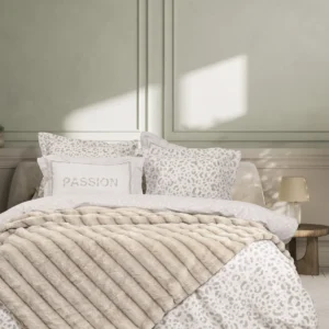 Κουβέρτα Υπέρδιπλη 220x240 - Carezza Ivory