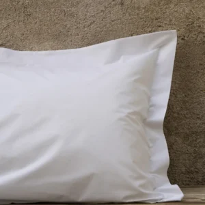 Μαξιλαροθήκη 52x75 Oxford 3 πλευρές - 200 Κλωστές Περκάλι - 50% Βαμβάκι Πενιέ / 50% Πολυέστερ
